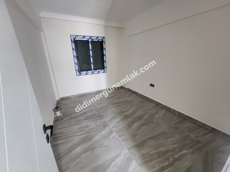 Altınkum Yeşilkent de Denize 100 Metre Mesafede Bitişik Nizam Müstakil Girişli Villa ( ek: 1272 )
