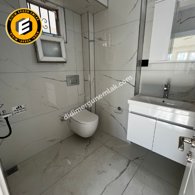 Didim Çamlık mh. 2+1 Ayrı Mutfak Cadde üzeri orta kat kelepir daire ! Ek-1166