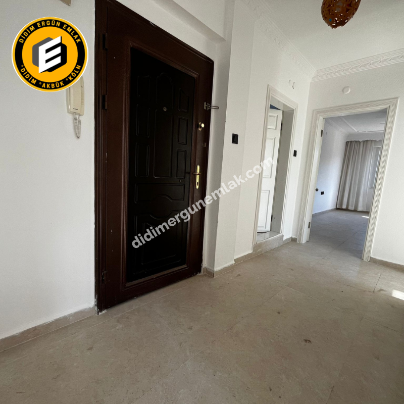 Didim Çamlık mh. 2+1 Ayrı Mutfak Cadde üzeri orta kat kelepir daire ! Ek-1166