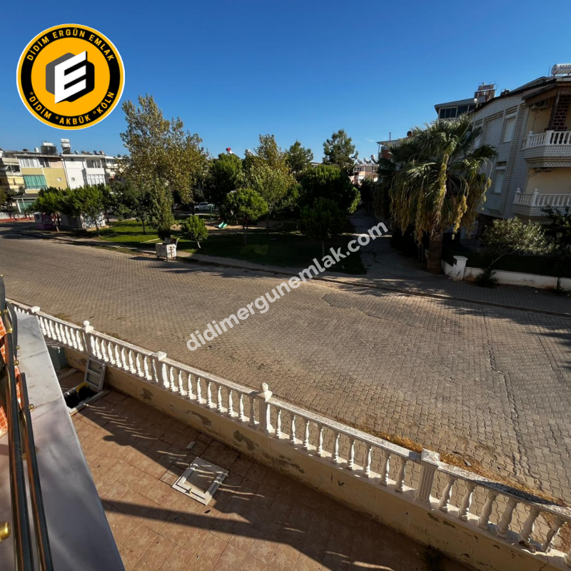 Didim Çamlık mh. 2+1 Ayrı Mutfak Cadde üzeri orta kat kelepir daire ! Ek-1166