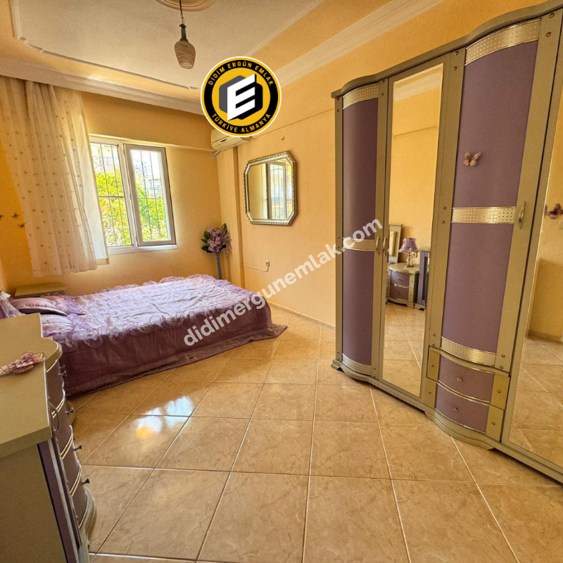 DİDİM ÇAMLIK MAHALLESİN DE ROYAL MARİNA SİTESİ MEVKİİN DE EŞYALI 2+1 AÇIK MUTFAK DAİRE (EK : 1239 )