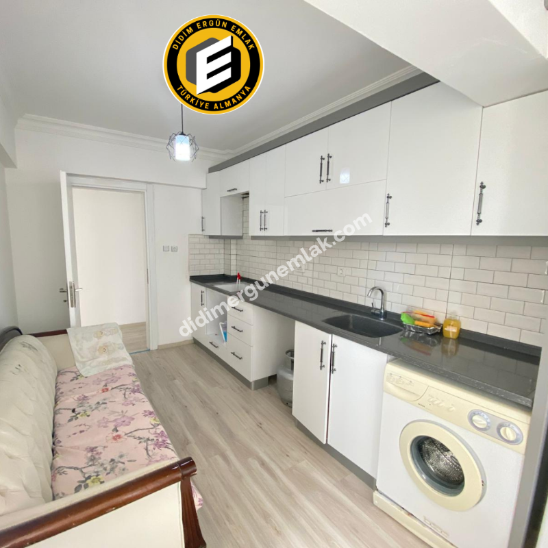 ÇAMLIK MAHALLESİN DE ARA KAT AYRI MUTFAK 2+1 SATILIK DAİRE ( EK : 1231)