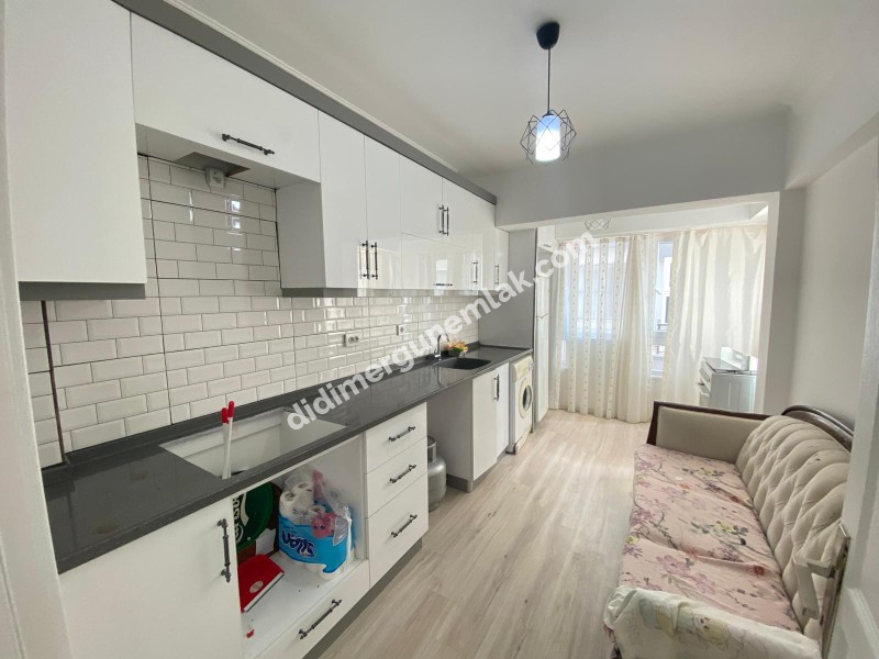 ÇAMLIK MAHALLESİN DE ARA KAT AYRI MUTFAK 2+1 SATILIK DAİRE ( EK : 1231)