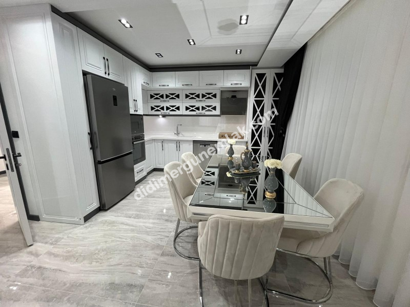 Didim Efeler Mahallesin De Satılık 4+1 Eşyalı Ve Havuzlu Müstakil Villa Ek-939