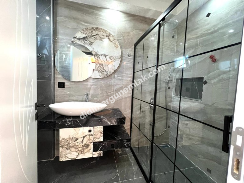Didim Efeler Mahallesin De Satılık 4+1 Eşyalı Ve Havuzlu Müstakil Villa Ek-939