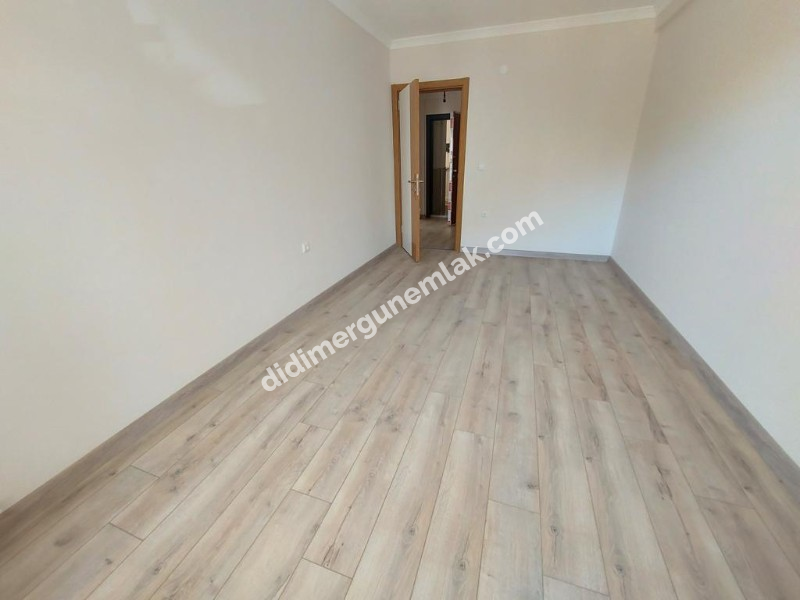 SATILIK HİSAR MH. 2+1 YÜKSEK GİRİŞ ÖN CEPHE DAİRE EK-281