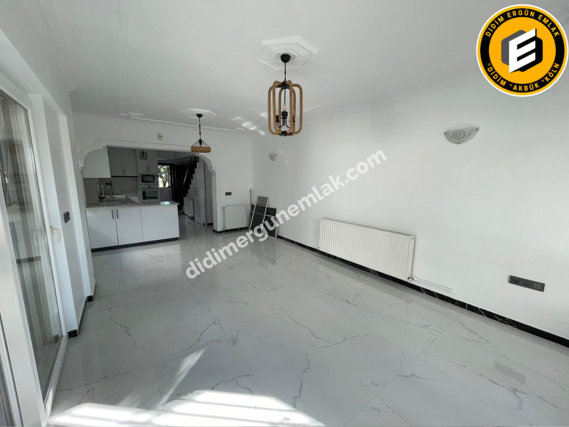 Didim Efeler Mahallesin de Satılık 4+1 Müstakil Villa EK-1007