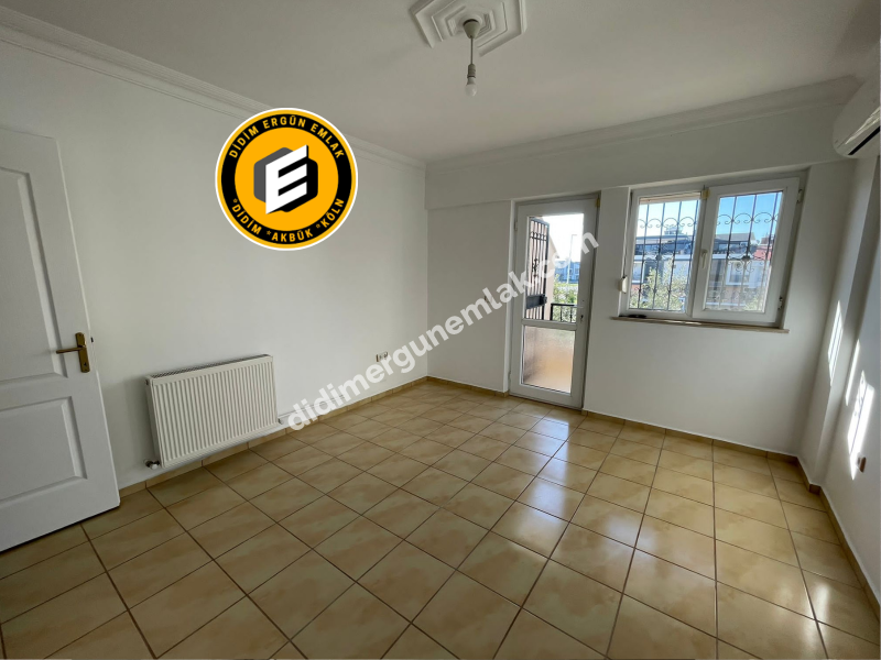 Didim Efeler Mahallesin de Satılık 4+1 Müstakil Villa EK-1007