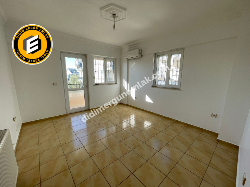 Didim Efeler Mahallesin de Satılık 4+1 Müstakil Villa EK-1007