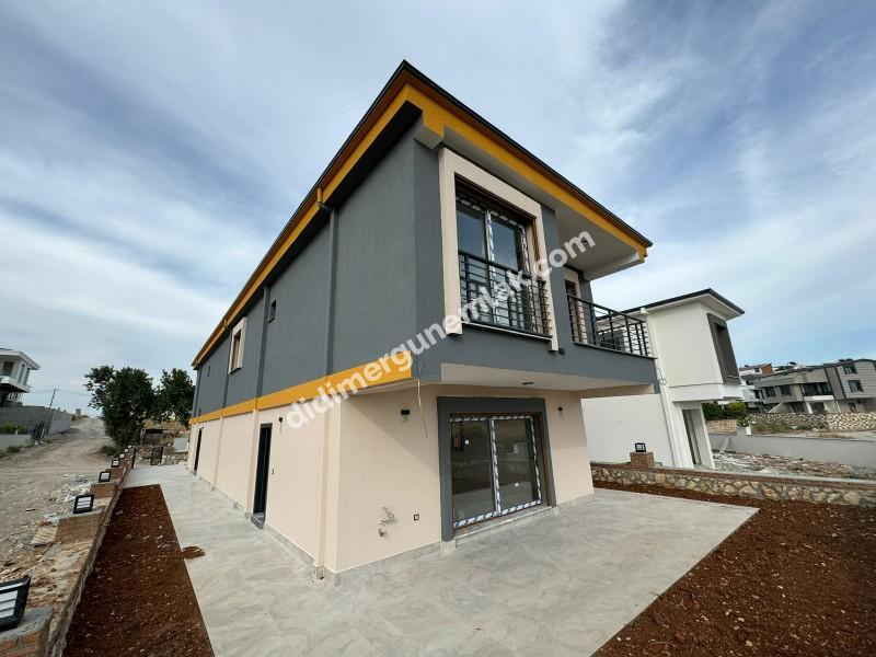 Didim Hisar Mahallesin de 3+1 Açık Mutfak Satılık Villa (EK :1069 )