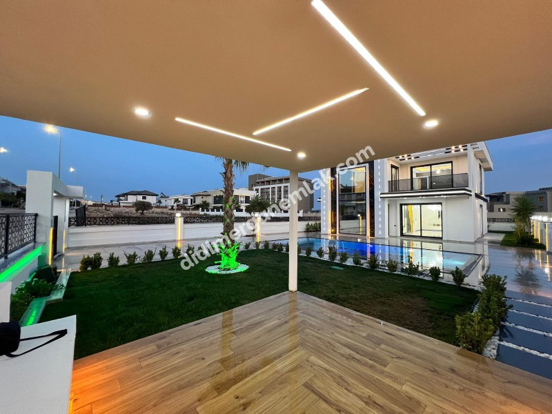 Didim Ergün Emlak'tan Satılık Efeler Mh. Sıfır 4+1 AYRI MUTFAK HAVUZLU TAM MÜSTAKİL Villa! Ek- 5580