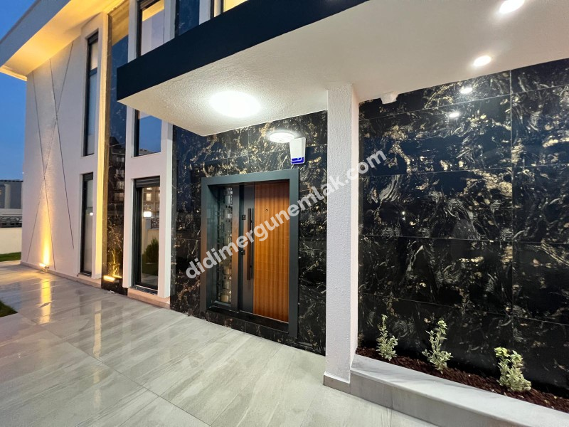 Didim Ergün Emlak'tan Satılık Efeler Mh. Sıfır 4+1 AYRI MUTFAK HAVUZLU TAM MÜSTAKİL Villa! Ek- 5580