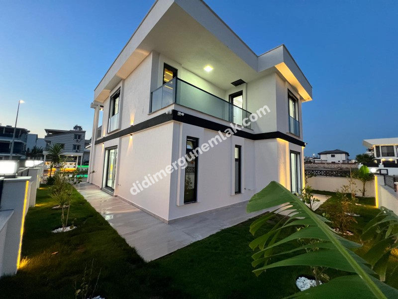 Didim Ergün Emlak'tan Satılık Efeler Mh. Sıfır 4+1 AYRI MUTFAK HAVUZLU TAM MÜSTAKİL Villa! Ek- 5580