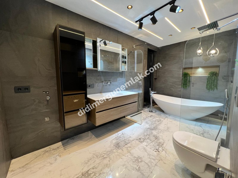Didim Ergün Emlak'tan Satılık Efeler Mh. Sıfır 4+1 AYRI MUTFAK HAVUZLU TAM MÜSTAKİL Villa! Ek- 5580
