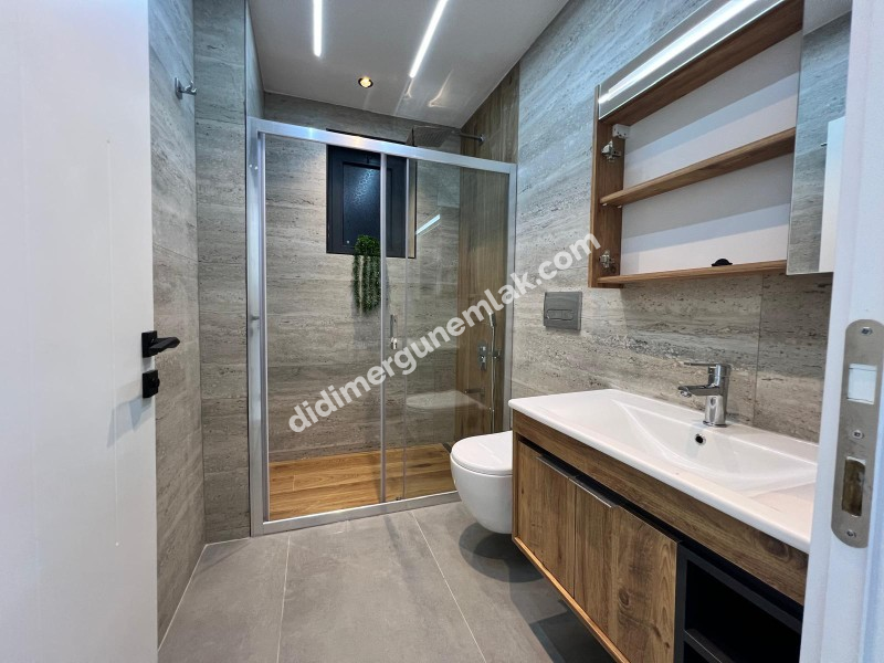 Didim Ergün Emlak'tan Satılık Efeler Mh. Sıfır 4+1 AYRI MUTFAK HAVUZLU TAM MÜSTAKİL Villa! Ek- 5580