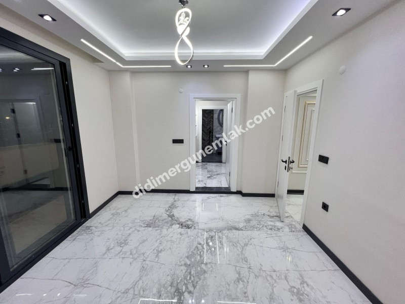 Didim Ergün Emlak'tan Satılık Efeler Mh. Sıfır 4+1 AYRI MUTFAK HAVUZLU TAM MÜSTAKİL Villa! Ek- 5580