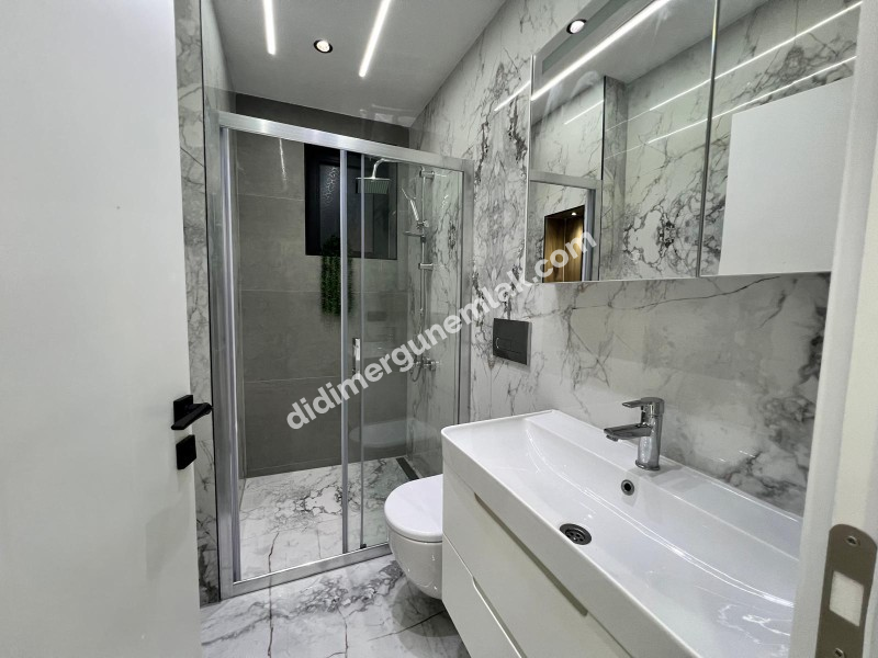 Didim Ergün Emlak'tan Satılık Efeler Mh. Sıfır 4+1 AYRI MUTFAK HAVUZLU TAM MÜSTAKİL Villa! Ek- 5580