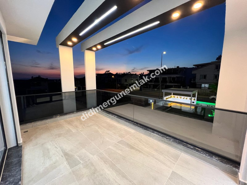 Didim Ergün Emlak'tan Satılık Efeler Mh. Sıfır 4+1 AYRI MUTFAK HAVUZLU TAM MÜSTAKİL Villa! Ek- 5580