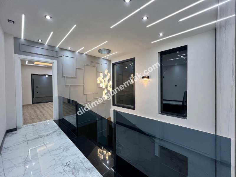 Didim Ergün Emlak'tan Satılık Efeler Mh. Sıfır 4+1 AYRI MUTFAK HAVUZLU TAM MÜSTAKİL Villa! Ek- 5580