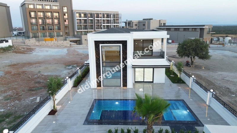 Didim Ergün Emlak'tan Satılık Efeler Mh. Sıfır 4+1 AYRI MUTFAK HAVUZLU TAM MÜSTAKİL Villa! Ek- 5580