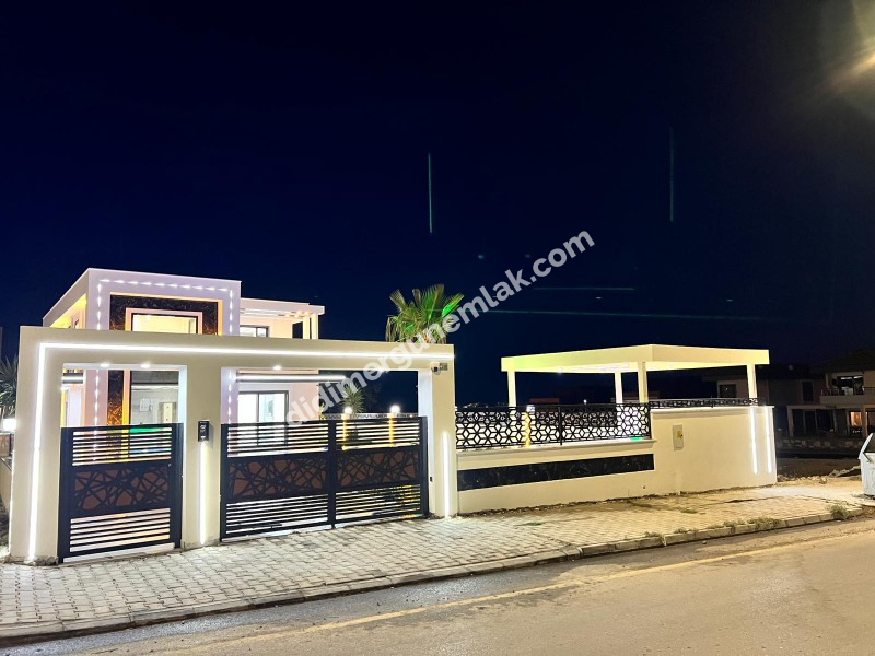 Didim Ergün Emlak'tan Satılık Efeler Mh. Sıfır 4+1 AYRI MUTFAK HAVUZLU TAM MÜSTAKİL Villa! Ek- 5580