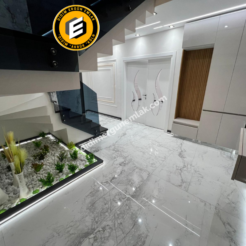 Didim Ergün Emlak'tan Satılık Efeler Mh. Sıfır 4+1 AYRI MUTFAK HAVUZLU TAM MÜSTAKİL Villa! Ek- 5580