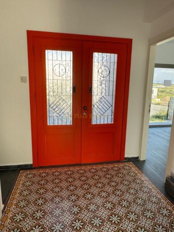 Girne Dikmen Bölgesinde Eşyasız Kiralık 4+1 Yeni Villa