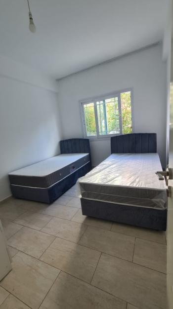 Lefkoşa Gönyeli'de Full Eşyalı Kiralık ZEMİN KAT 3+1 Daire