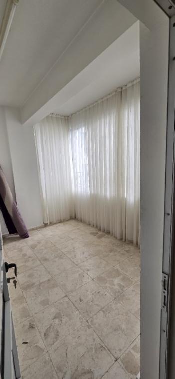 Lefkoşa K.Kaymaklı'da Full Eşyalı Kiralık 3+1 Daire 