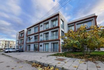 Lefkoşa Küçük Kaymaklı'da Belediye Pazarı Arkasında Full Eşyalı Satılık 3+1 Daire
