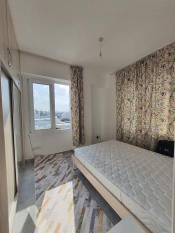 Lefkoşa Küçük Kaymaklı'da Anayola 100 Metre Uzaklıkta Full EŞyalı Satılık 2+1 Penthouse