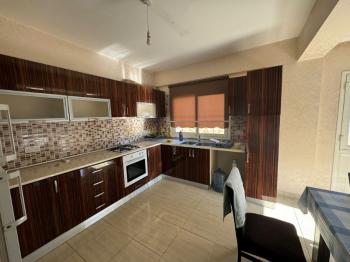 Lefkoşa Cihangir'de Zemin Kat Eşyalı Satılık 3+1 Daire