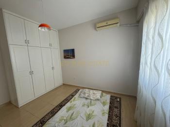 Lefkoşa Cihangir'de Zemin Kat Eşyalı Satılık 3+1 Daire