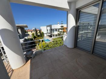 Girne Ozanköy Bölgesinde SATILIK 3+1 VİLLA