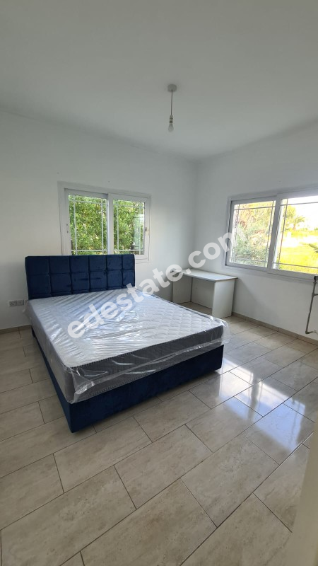 Lefkoşa Gönyeli'de Full Eşyalı Kiralık ZEMİN KAT 3+1 Daire