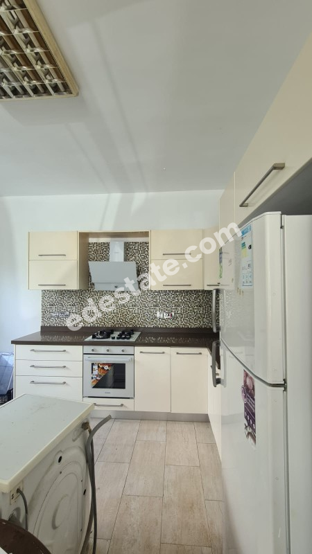 Lefkoşa Gönyeli'de Full Eşyalı Kiralık ZEMİN KAT 3+1 Daire