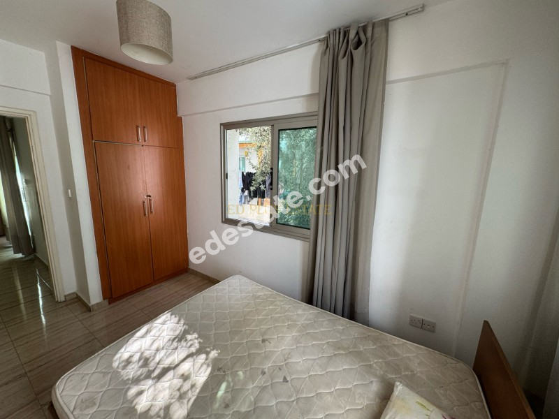 Girne Merkezde Türk Mahallesinde Satılık 2+1 Daire