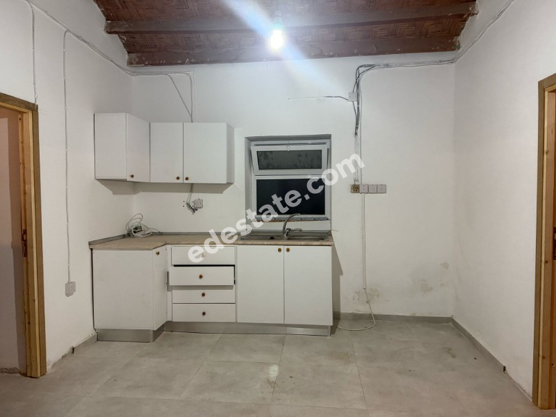 Lefkoşa Hamitköy Bölgesinde Kiralık 2+1 Müstakil Ev