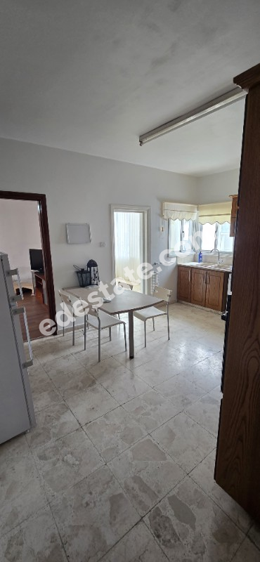 Lefkoşa K.Kaymaklı'da Full Eşyalı Kiralık 3+1 Daire 