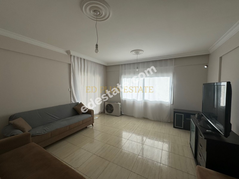 Lefkoşa Cihangir'de Zemin Kat Eşyalı Satılık 3+1 Daire