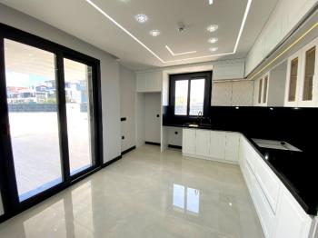 Didim'de Satılık Tam Müstakil Villa