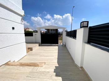 Didim'de Satılık Tam Müstakil Villa