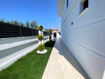 Didim'de Satılık Tam Müstakil Villa