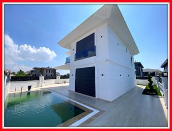 Didim'de Satılık Tam Müstakil Villa