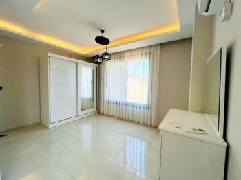 Didim Akbükde Deniz Manzaralı Satılık Villa