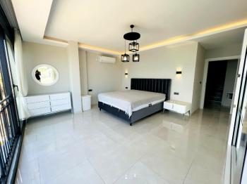 Didim Akbükde Deniz Manzaralı Satılık Villa