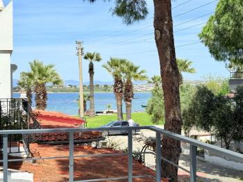 Didim'de Denize 50 Metre Mesafede Satılık Yazlık