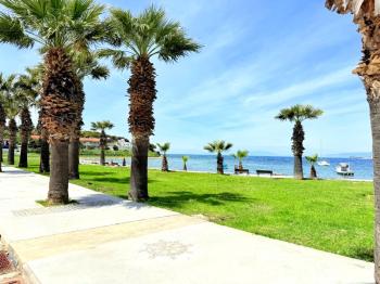 Didim'de Denize 50 Metre Mesafede Satılık Yazlık