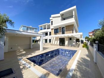 Didim Altınkum Mahallesi'nde Eşsiz Bir Villa Fırsatı