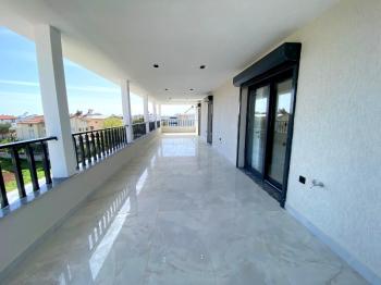 Didim Altınkum Mahallesi'nde Eşsiz Bir Villa Fırsatı